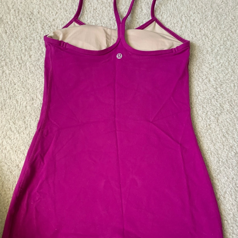 Lulu lemon top